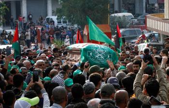 جنازة أحد شهداء مجزرة البرج الشمالي على أيدي عناصر فتح