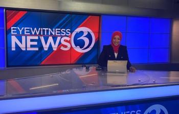 المذيعة آية جلال