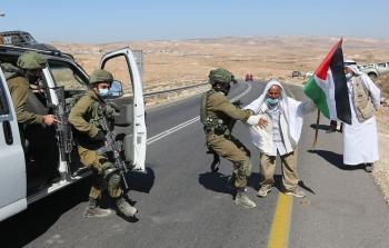 الشيخ الهذالين في مواجهة مع الاحتلال الإسرائيلي (أرشيف)