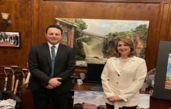 الفلسطينية 