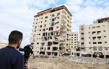 أحد الأبراج المدمرة