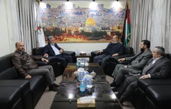 جانب مع لقاء وفد حماس بالنخالة