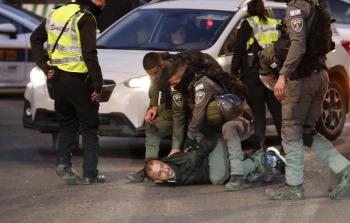 شرطة الاحتلال تعتدي على المقدسيين في الشيخ جراح