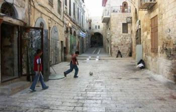 أطفال في أحد شوارع القدس القديمة