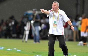 المدرب المصري شوقي غريب