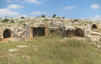 آثار قديمة ما زالت شاهدة على أصالة خربة قرقش بسلفيت