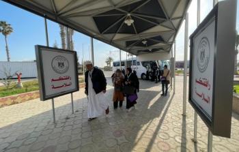 مغادرة المعتمرين صباح اليوم الثلاثاء عبر معبر رفح