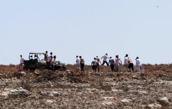 مستوطنون يشرعون ببناء وحدات استيطانية (صورة أرشيفية)