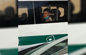 طفل فلسطيني معتقل لدى قوات الاحتلال