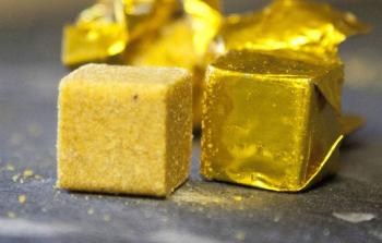 مكعبات مرق الدجاج