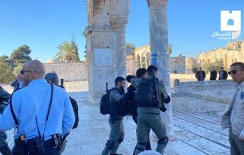 اعتقال فلسطيني داخل المسجد الأقصى صباح اليوم