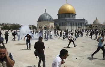 اعتداء قوات الاحتلال على المصلين في المسجد الأقصى - (أرشيف)