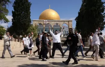 مستوطنون يقتحمون المسجد الأقصى المبارك (أرشيف)