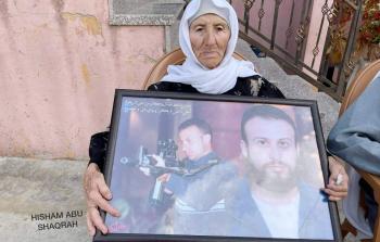 والدة الأسير يعقوب قادري (أرشيف)