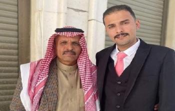 العريس منذر السيلة ووالده