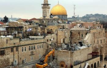 جرافات الاحتلال تقوم بحفريات بجوار المسجد الأقصى