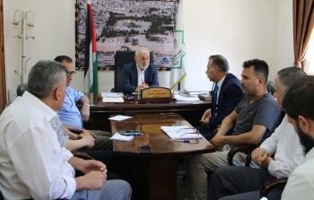 جانب من لقاء النائب الغول مع وفد الهيئة المستقلة