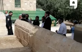 مستوطنون يقتحمون باحات الأقصى المبارك (أرشيف)