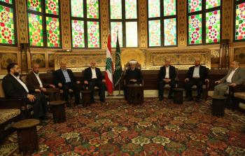 هنية ووفد قيادي يلتقي مفتي لبنان