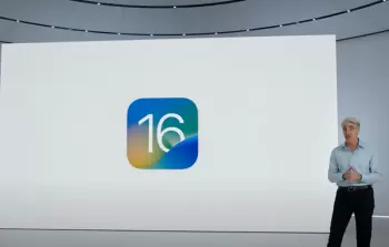 نائب رئيس قسم هندسة البرمجيات في آبل