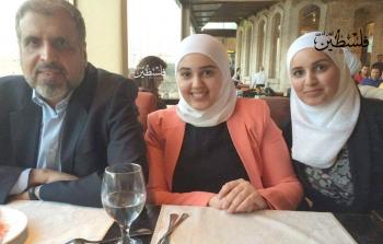 القائد رمضان شلح وابنتاه