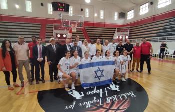 فريق كرة السلة الإسرائيلية على أرض الملعب المغربي