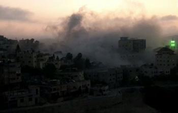 لحظة تفجير منزل عائلة الشهيد ضياء حمارشة