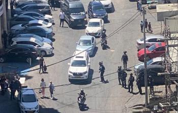 الاحتلال يواصل استهداف القدس بالمداهمات والاعتقالات في صفوف المقدسيين