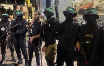 عناصر من القسام يشاركون في حفل تأبين شهداء جنين