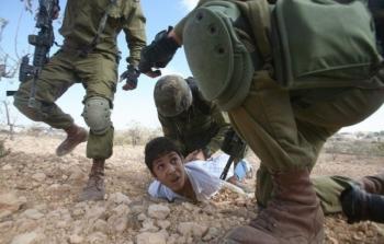 الاحتلال يواصل انتهاكاته ضد الأطفال الفلسطينيين