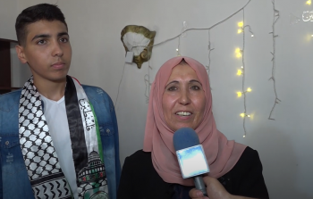 الطالب أنس الحرازين الأول على فلسطين في الفرع العلمي