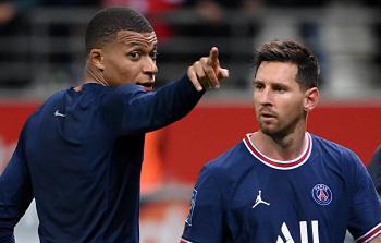 ميسي يضع شرطًا لتجديد عقده مع باريس سان جيرمان