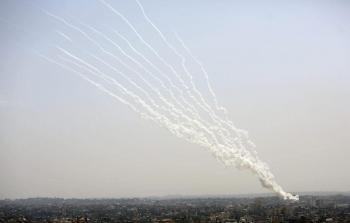 رشقات صاروخية من قطاع غزة نحو المستوطنات الإسرائيلية