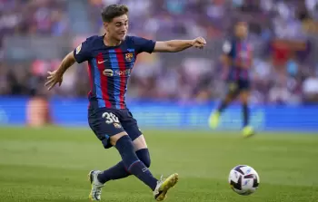 برشلونة يمدّد عقد اليافع غافي حتى 2026
