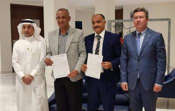 خلال توقيع الاتفاقية
