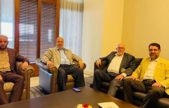 وفد قيادة حماس يصل الجزائر