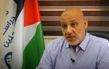 د. محمد المدهون رئيس دائرة اللاجئين واللجان الشعبية في 