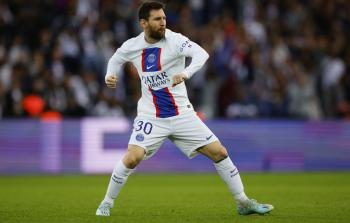 هدف ميسي الرائع يساهم في فوز صعب لباريس سان جيرمان