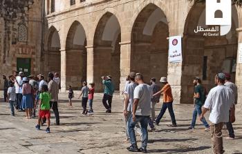 مجموعة من المستوطنين تقتحم المسجد الأقصى بمناسبة ما يسمى 