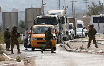 الاحتلال يغلق حاجز حوارة شمال الضفة - أرشيف