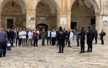 مستوطنون يقتحمون باحات الأقصى المبارك