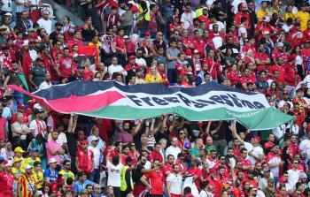 العلم الفلسطيني طاغ في مونديال قطر