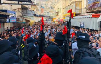 التفاف الجماهير حول المقاومين احتضان يوسع رقعة المقاومة