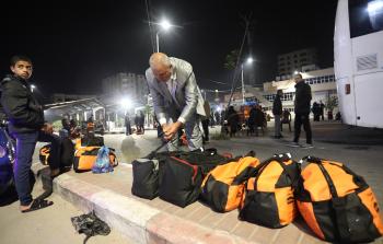 مغادرة الفوج الأول من معتمري غزة (تصوير APA)