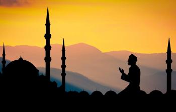 أحكام الصَّـلاةِ أثنـاءَ السَّيرِ فِي السَّـفَر