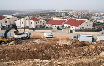 الاحتلال يضع خطة لشرعنة بؤر استيطانية بالضفة الغربية