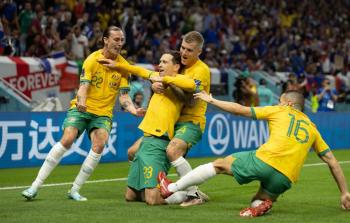 صدق أو لا تصدق.. منتخب أستراليا لعب بـ12 لاعباً أمام فرنسا