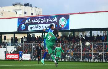 صورة من مباراة سابقة للفريقين