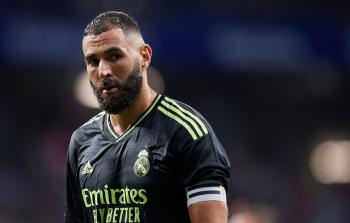 أنشيلوتي يكشف سبب غياب بنزيمة عن مباراة ريال مدريد وفايكانو