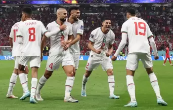 المغرب يعيد كتابة التاريخ بـيد واحدة وقلب واحد